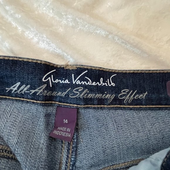 GLORIA VANDERBILT AMANDA ALL AROUND SLIMMING EFFECT JEAN NWT SIZE 14 - Picture 5 of 10